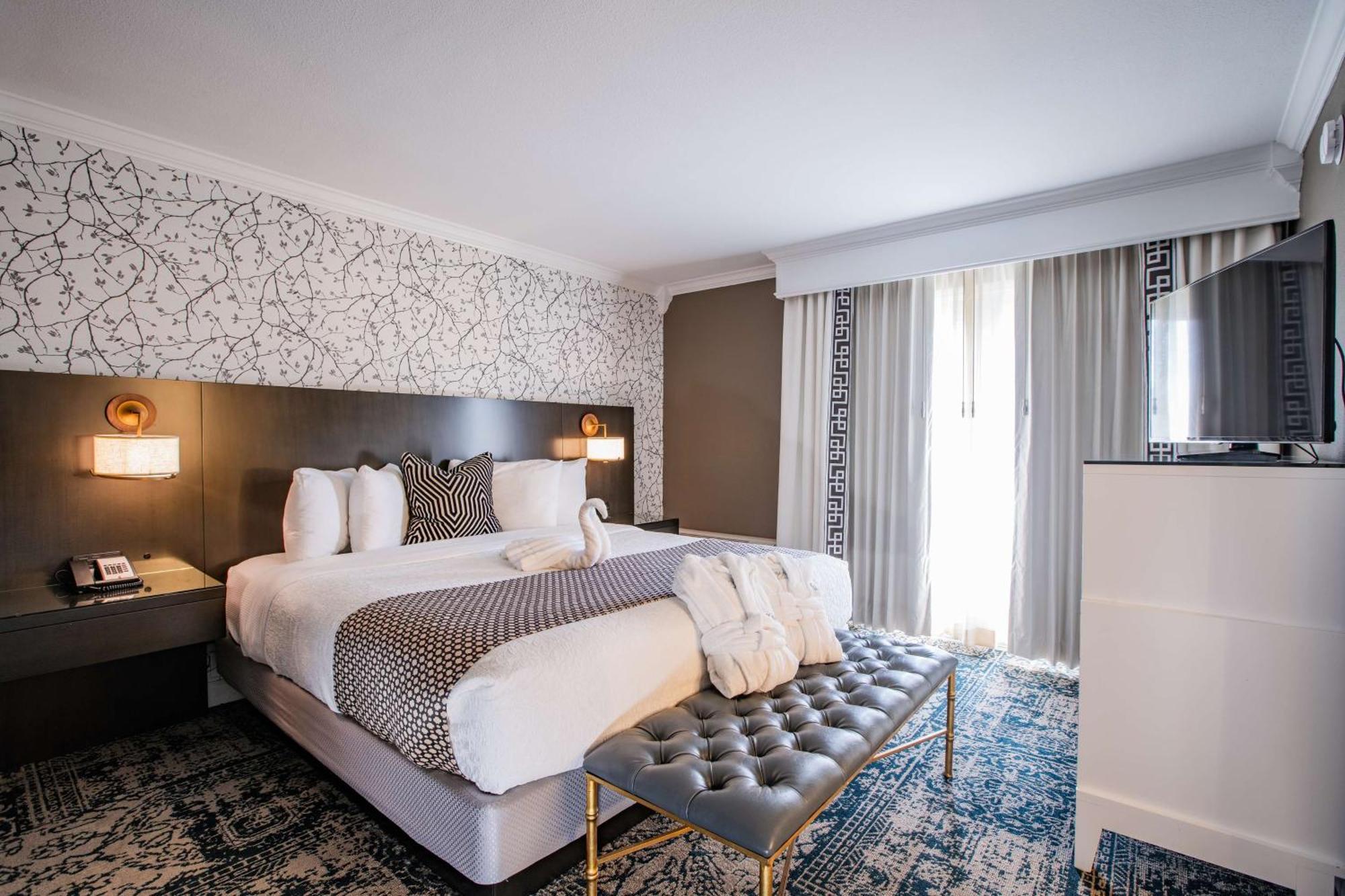 The Burgundy Hotel, Tapestry Collection By Hilton Литл-Рок Экстерьер фото